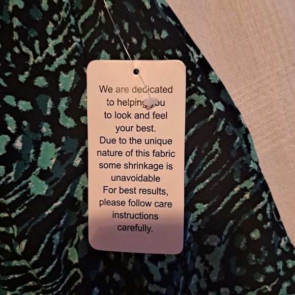 Ellos women's size 20 blouse green, black & white, New - Picture 5 of 6